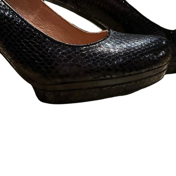 Sofft Women’s Black Leather Snakeskin Print Pumps with small Platform Size 9 - Picture 7 of 12